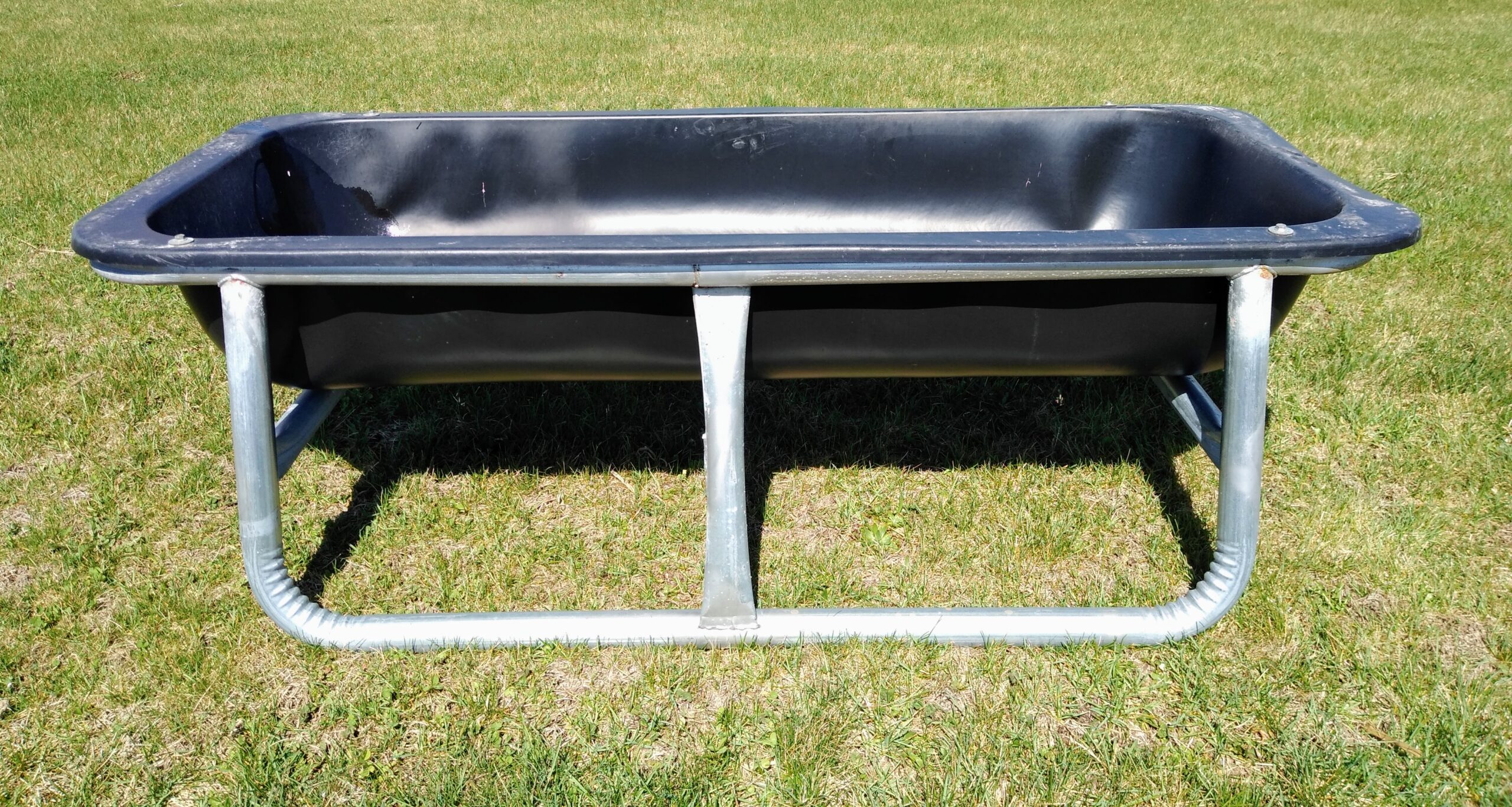 Cattle Bunk Feeder 5' - Huber's Animal Health